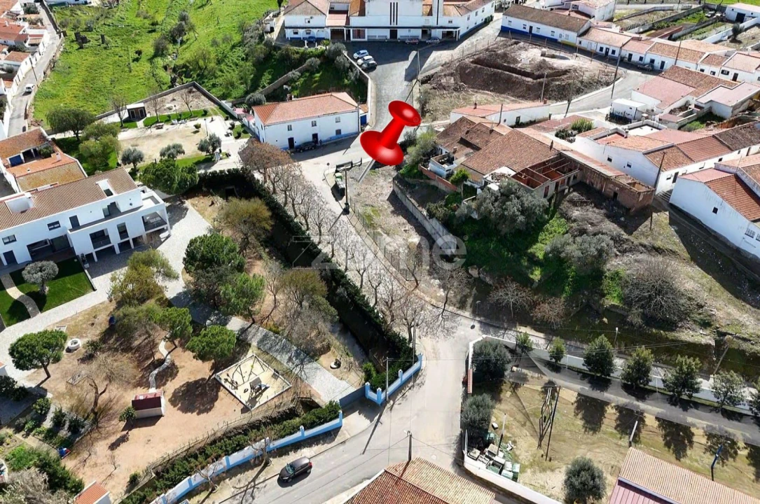 Terreno para Venda em Albernoa e Trindade Foto 3