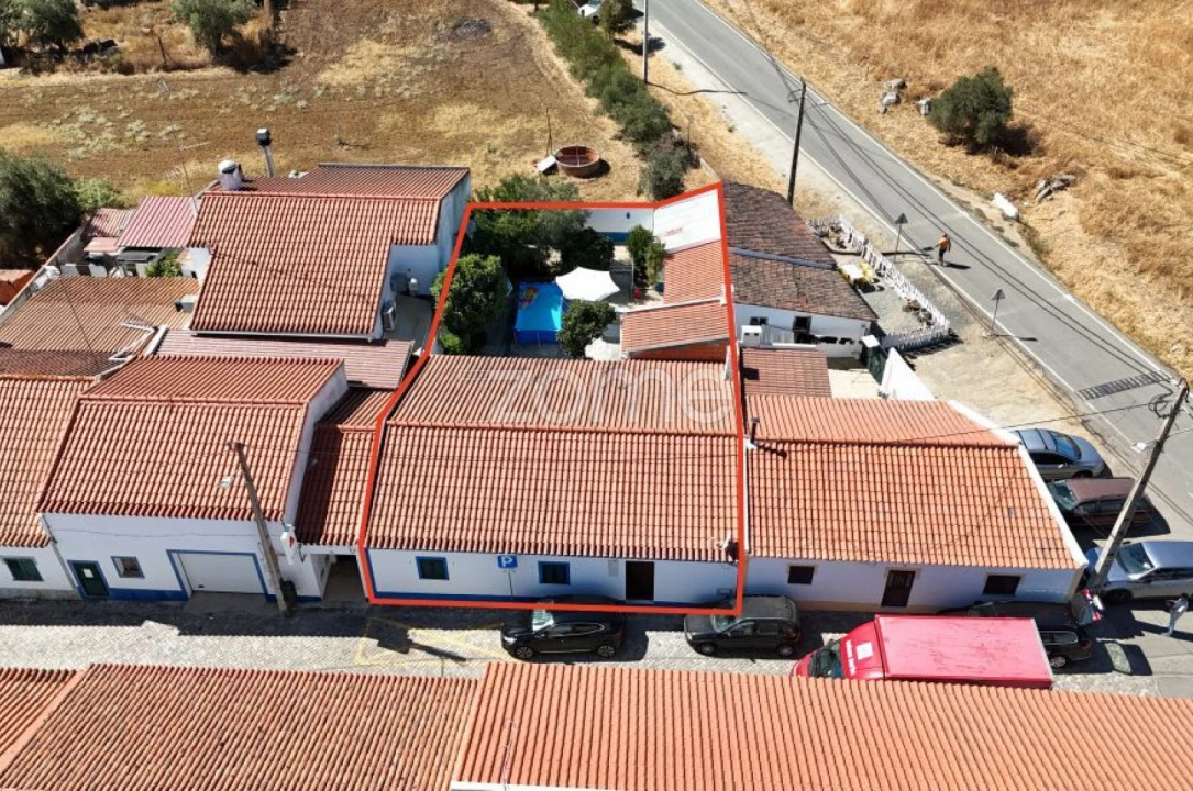 Moradia T4 para Venda em Nossa Senhora das Neves Foto 24