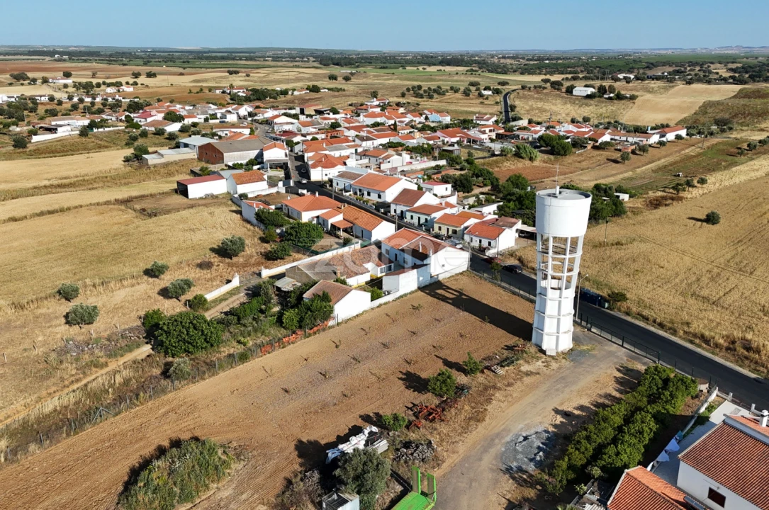 Terreno para Venda em Ferreira do Alentejo e Canhestros Foto 6