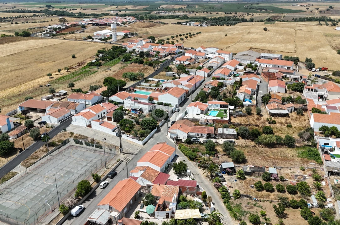 Terreno para Venda em Ferreira do Alentejo e Canhestros Foto 7