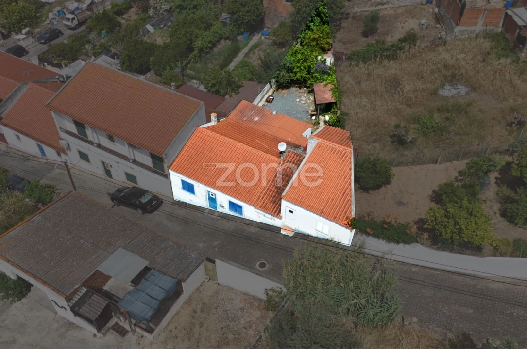 Moradia T3 para Venda em Odivelas Foto 1