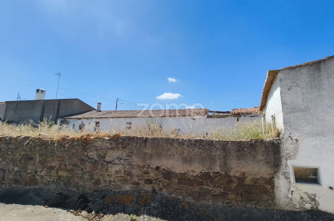 Moradia T2 para Venda em São João dos Caldeireiros Foto 19