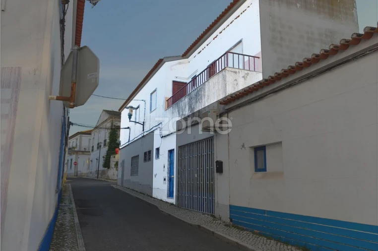 Moradia T2 para Venda em Ferreira do Alentejo e Canhestros Foto 5