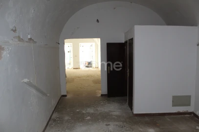 Negócio para Venda em Beja (Santiago Maior e São João Baptista)