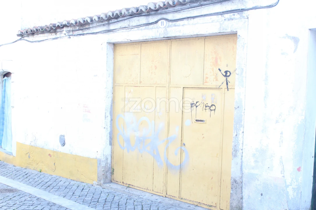Garagem para Venda em Beja (Santiago Maior e São João Baptista) Foto 3