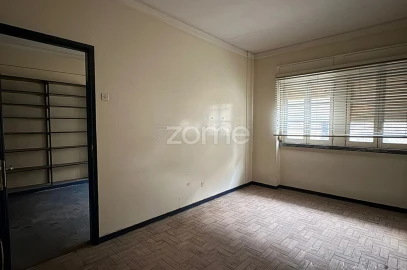 Prédio para Venda em Beja (Santiago Maior e São João Baptista)