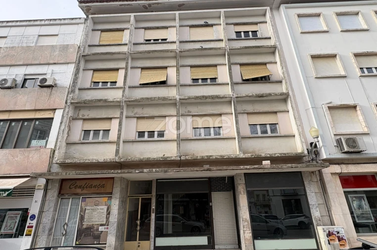 Prédio para Venda em Beja (Santiago Maior e São João Baptista) Foto 51