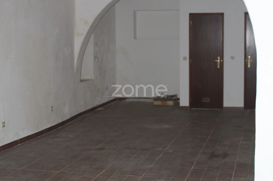 Negócio para Venda em Beja (Santiago Maior e São João Baptista) Foto 2