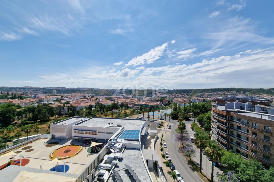 Apartamento T3 para Venda em Odivelas Foto 1