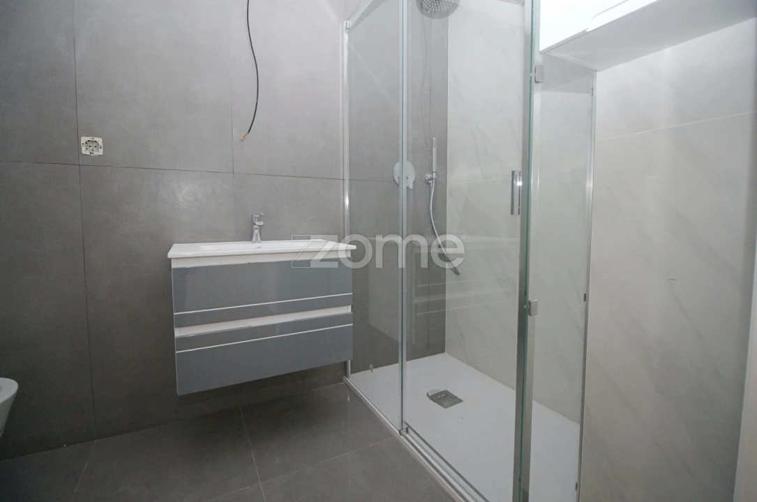 Apartamento T3 para Venda em Odivelas Foto 12