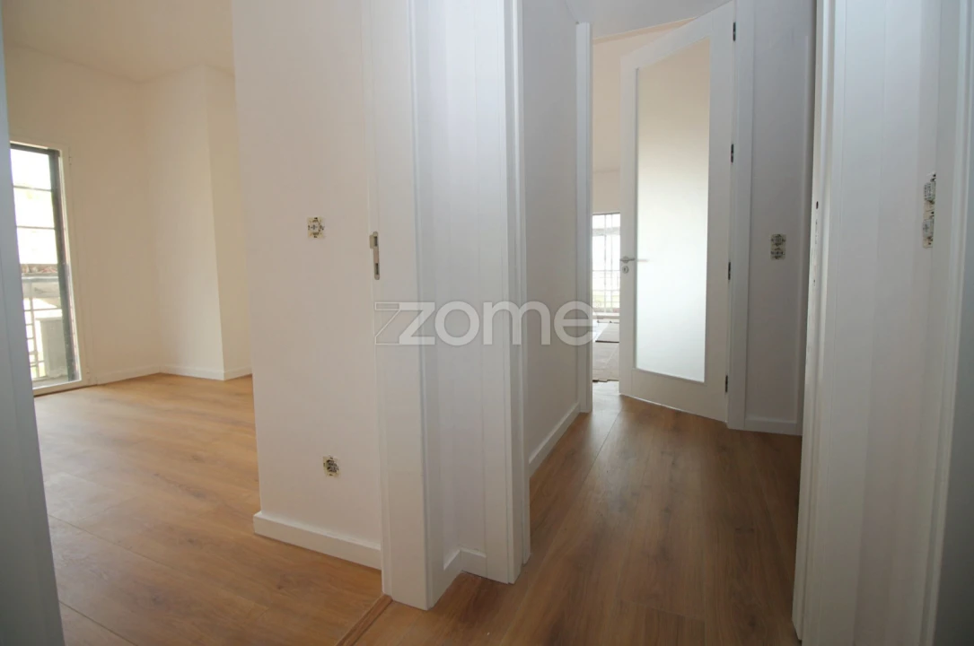 Apartamento T3 para Venda em Odivelas Foto 8