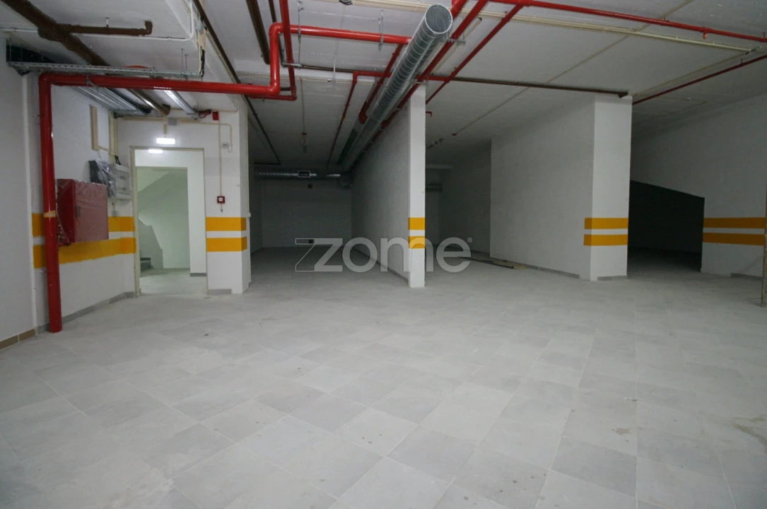 Apartamento T3 para Venda em Odivelas Foto 16