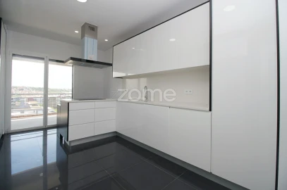 Apartamento T4 para Venda em Odivelas
