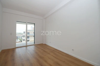 Apartamento T4 para Venda em Odivelas