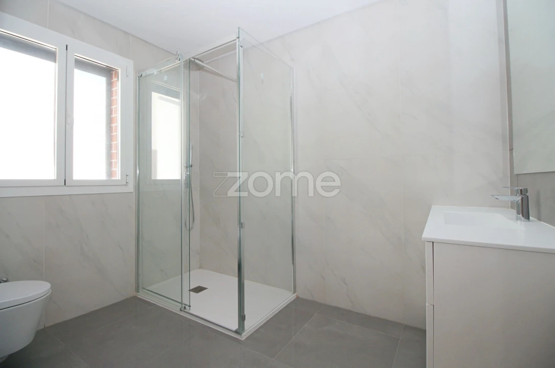 Apartamento T4 para Venda em Odivelas Foto 20