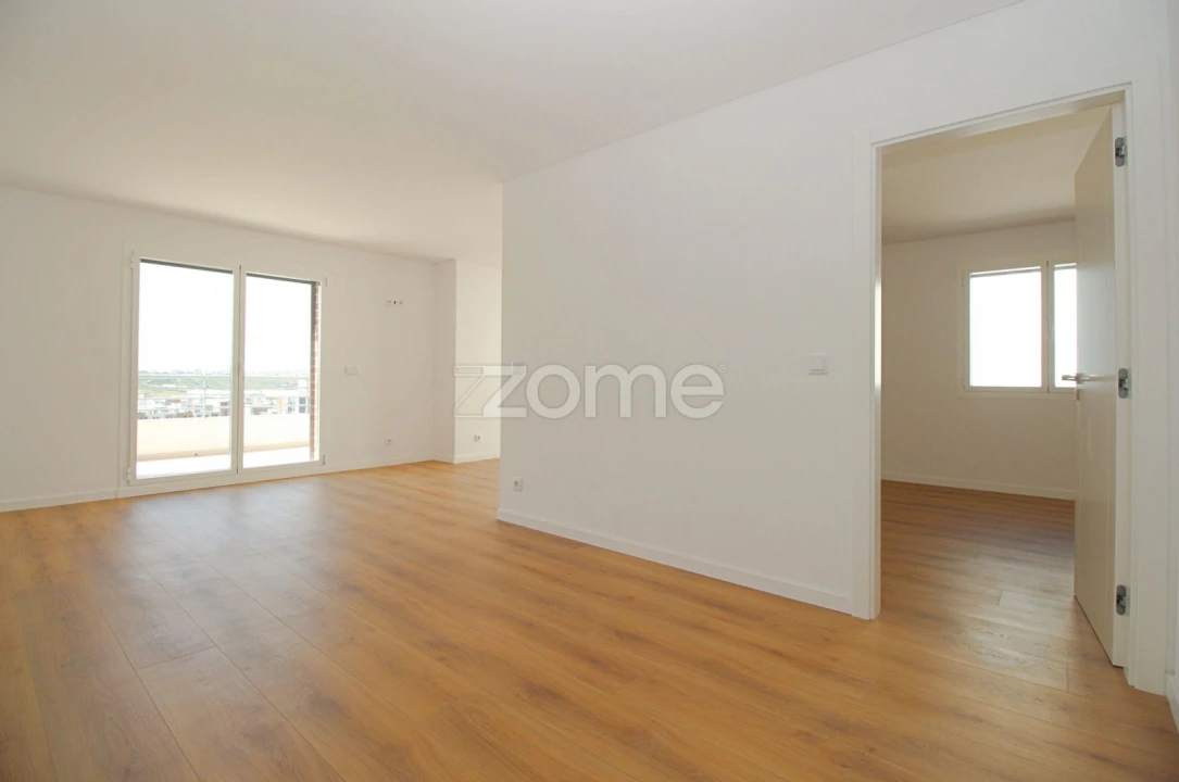 Apartamento T4 para Venda em Odivelas Foto 22