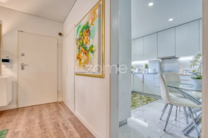 Moradia T4 para Venda em Ramada e Caneças