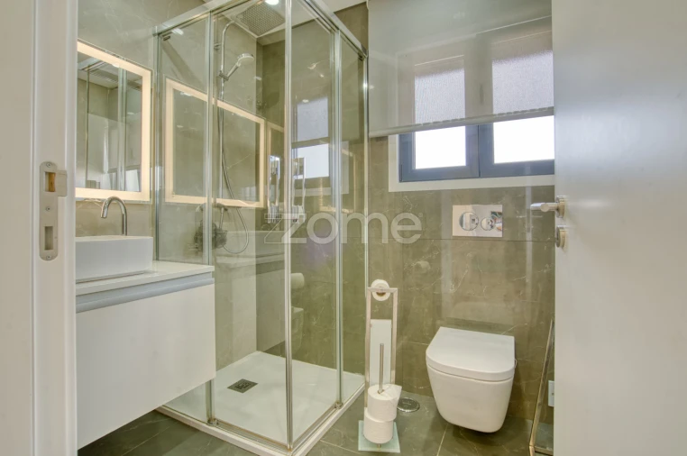 Moradia T4 para Venda em Ramada e Caneças Foto 47