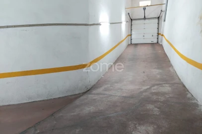 Apartamento T2 para Arrendamento em Odivelas