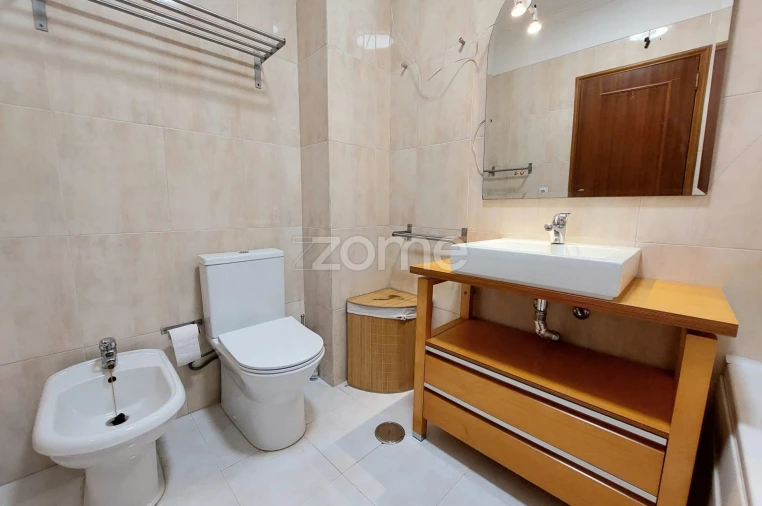 Apartamento T2 para Arrendamento em Odivelas Foto 8