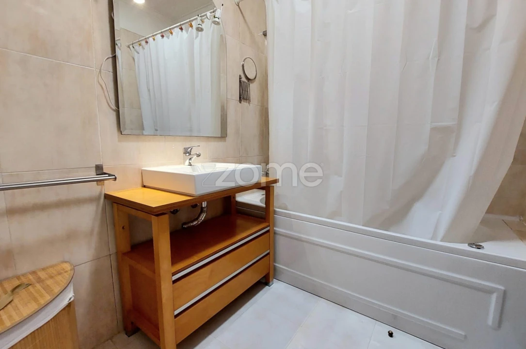 Apartamento T2 para Arrendamento em Odivelas Foto 9