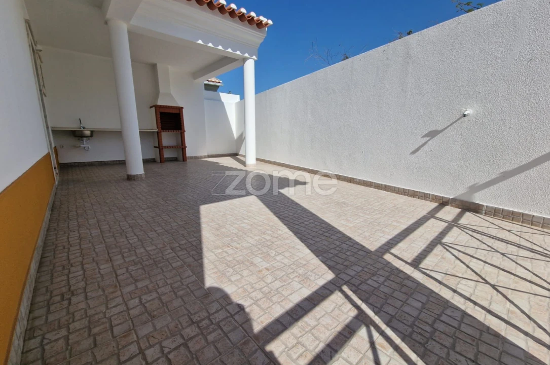 Moradia T4 para Venda em Ericeira Foto 13