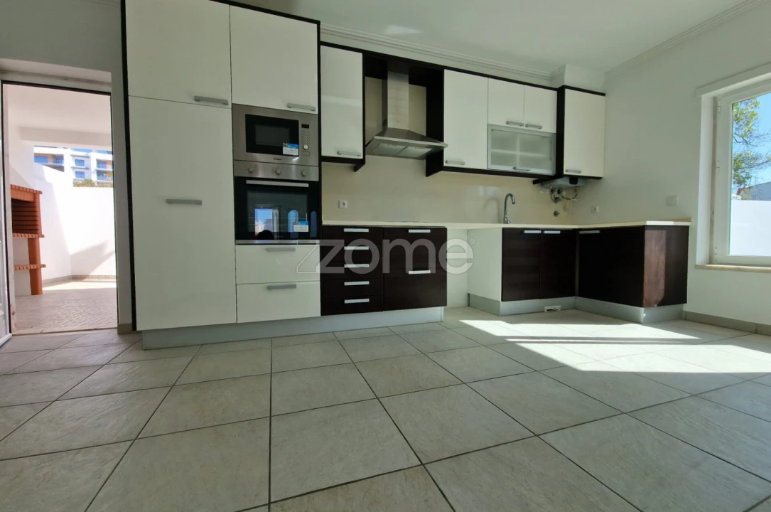 Moradia T4 para Venda em Ericeira Foto 4