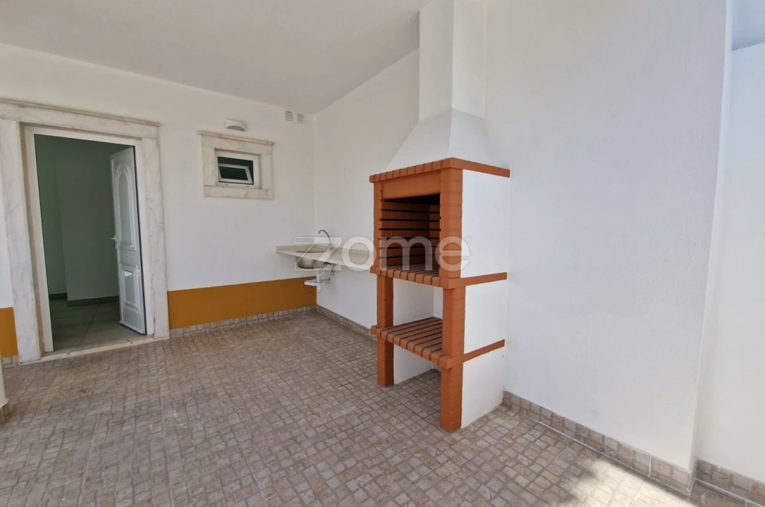 Moradia T4 para Venda em Ericeira Foto 14