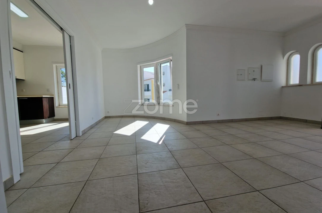 Moradia T4 para Venda em Ericeira Foto 8