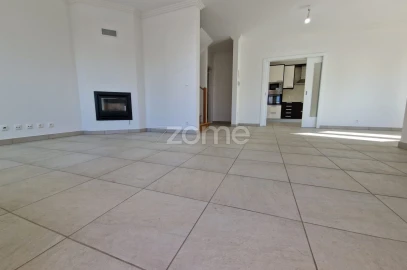 Moradia T4 para Venda em Ericeira