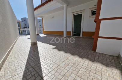 Moradia T4 para Venda em Ericeira