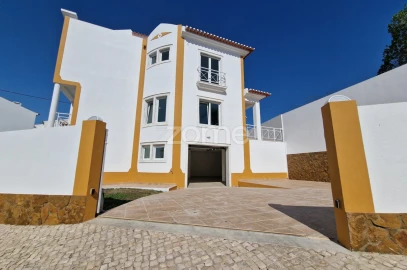 Moradia T4 para Venda em Ericeira