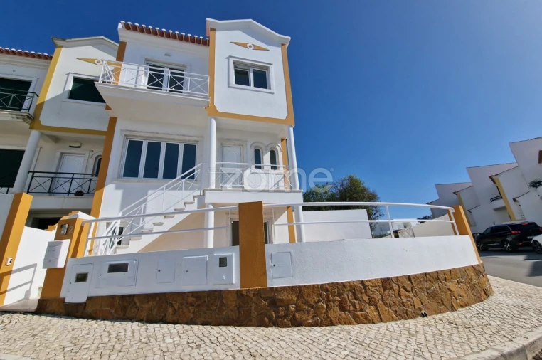 Moradia T4 para Venda em Ericeira Foto 34