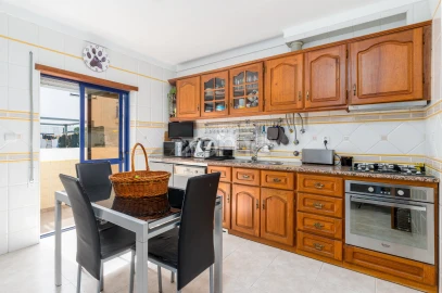 Apartamento T2 para Venda em Moita