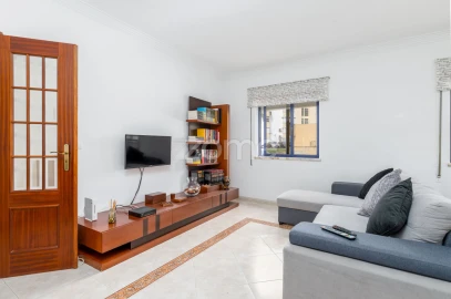 Apartamento T2 para Venda em Moita
