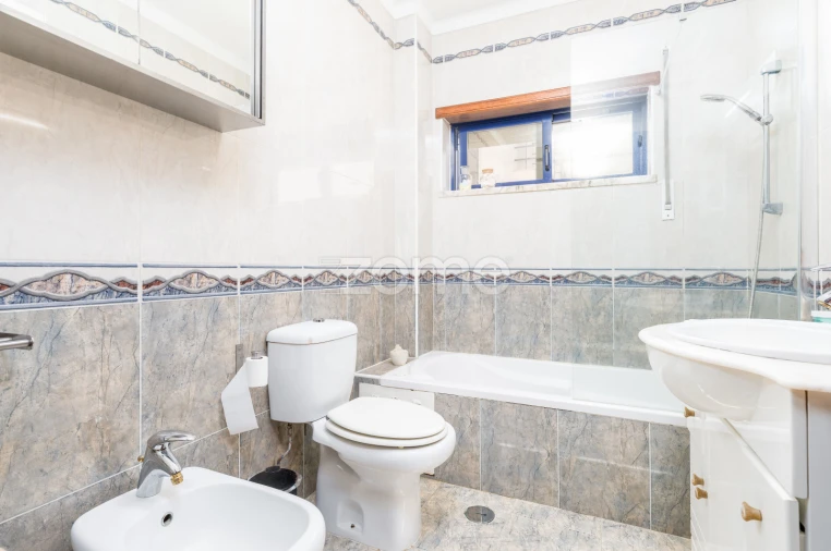 Apartamento T2 para Venda em Moita Foto 12