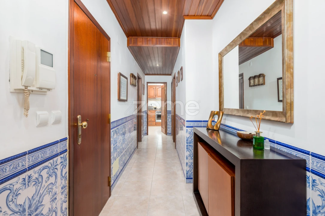 Apartamento T2 para Venda em Moita Foto 7