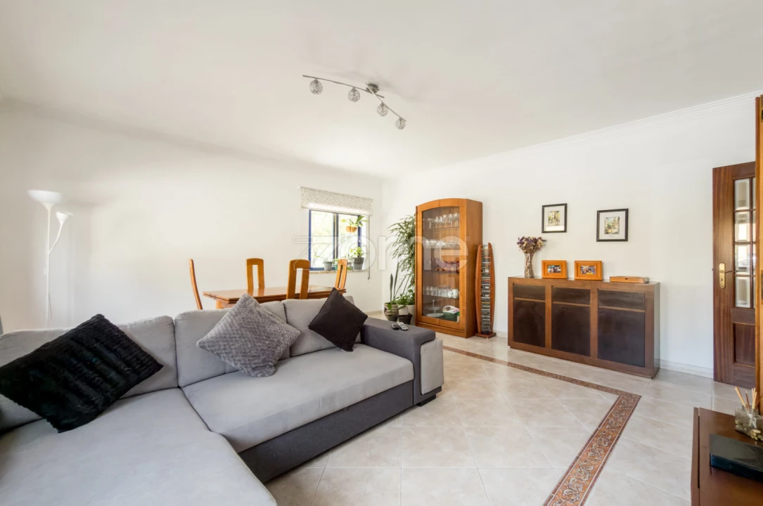 Apartamento T2 para Venda em Moita Foto 4