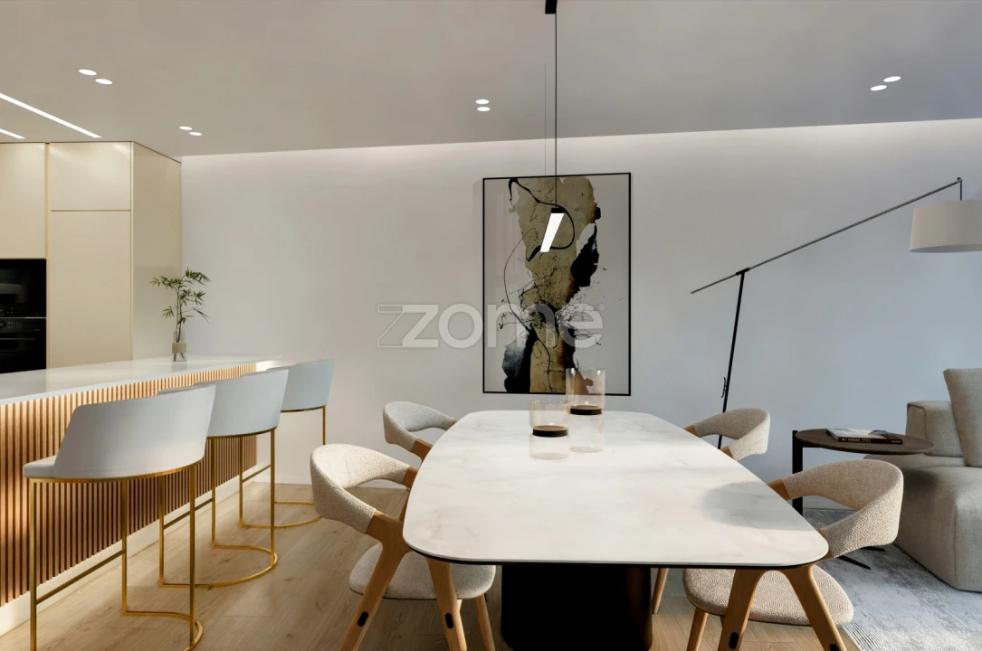Apartamento T4 para Venda em Loures Foto 5