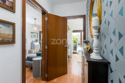 Apartamento T4 para Venda em Ramada e Caneças