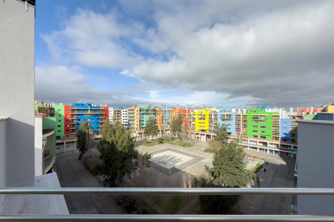 Apartamento T4 para Venda em Ramada e Caneças Foto 39