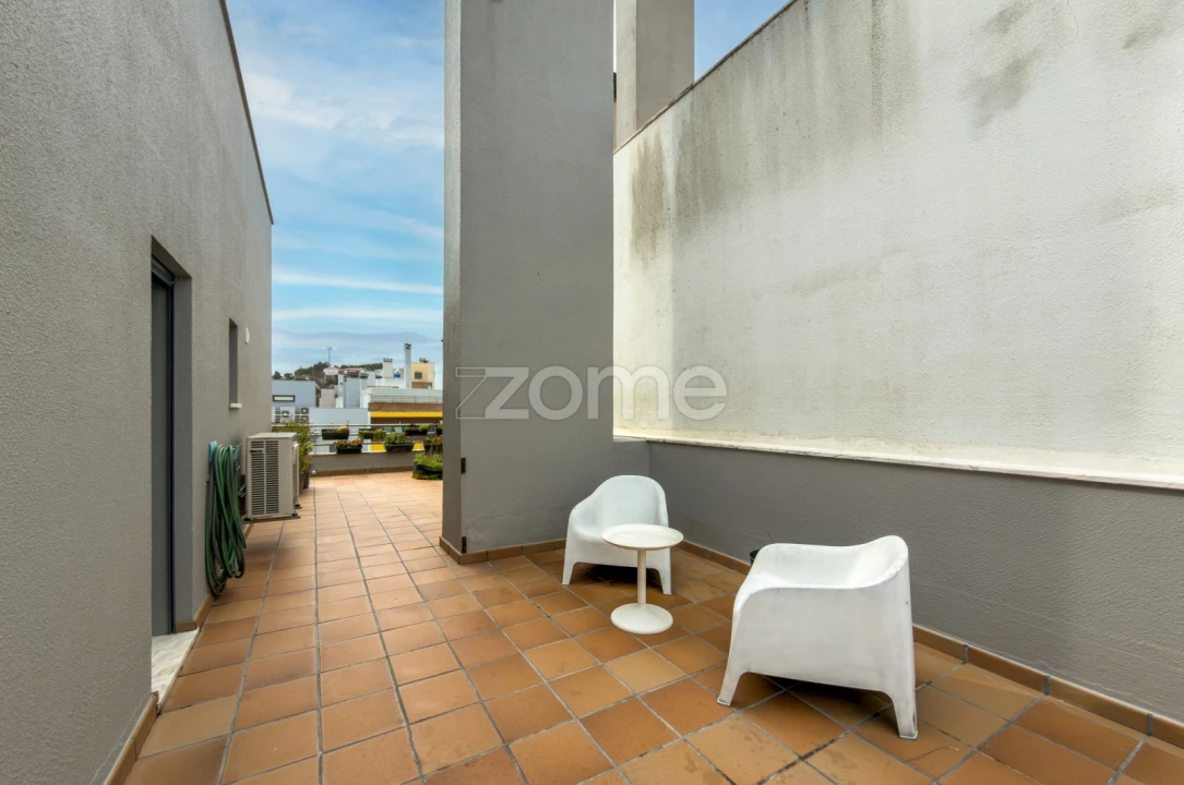 Apartamento T4 para Venda em Ramada e Caneças Foto 50