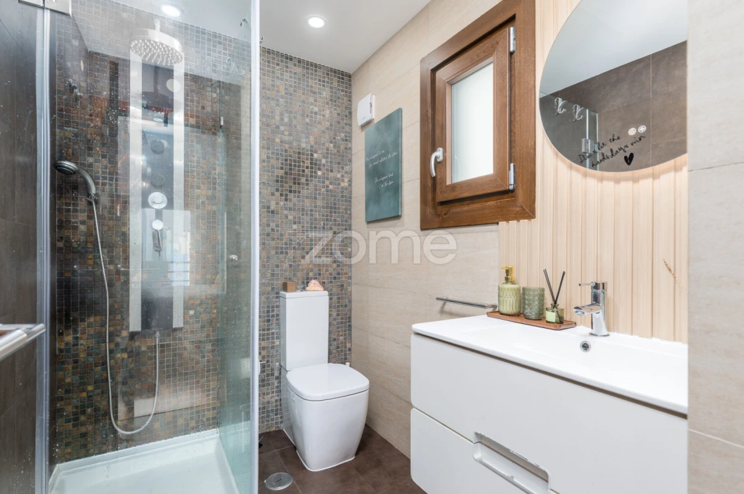 Apartamento T4 para Venda em Ramada e Caneças Foto 17
