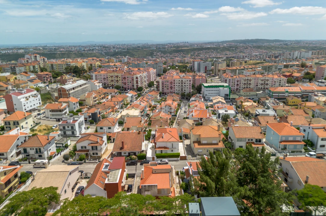 Apartamento T4 para Venda em Ramada e Caneças Foto 55
