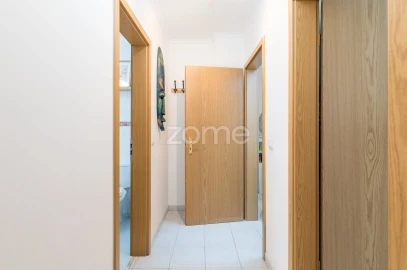 Apartamento T2 para Venda em Loures