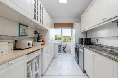 Apartamento T2 para Venda em Loures