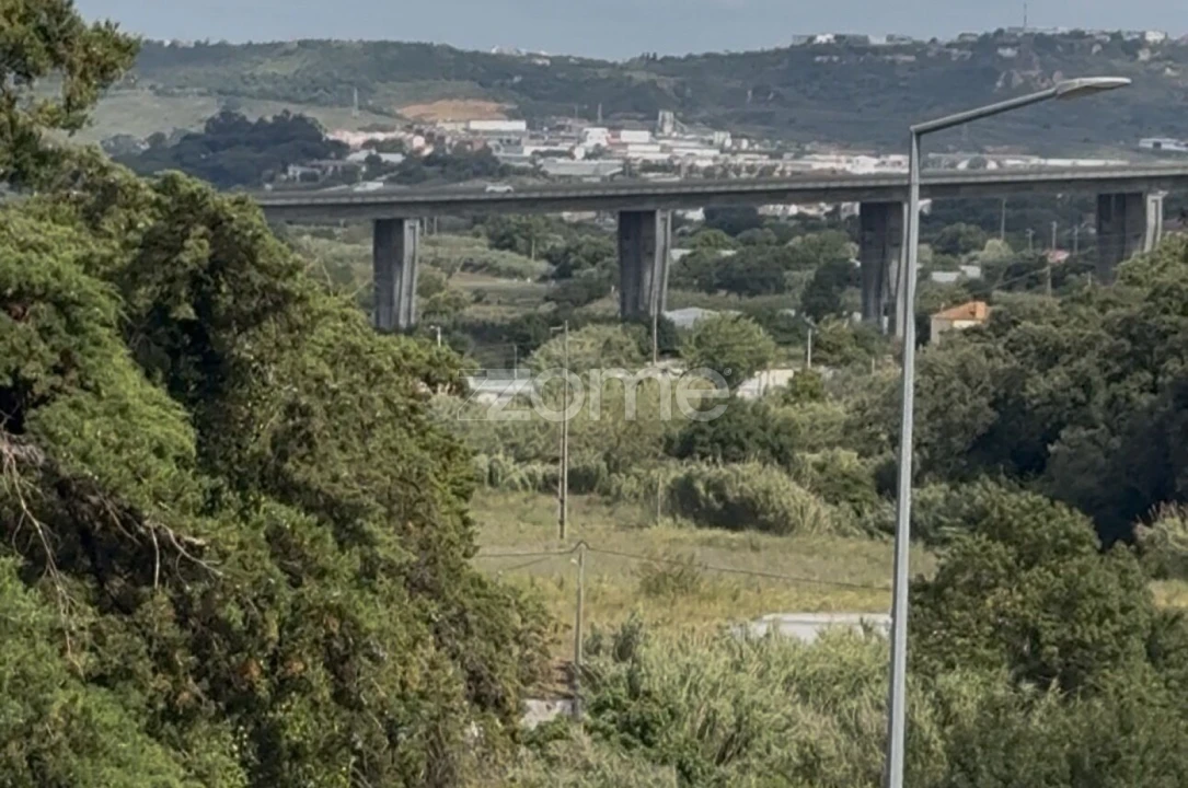 Apartamento T2 para Venda em Loures Foto 36