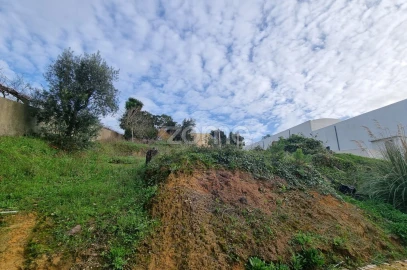 Terreno para Venda em Almargem do Bispo, Pêro Pinheiro e Montelavar