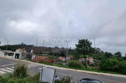Terreno para Venda em Almargem do Bispo, Pêro Pinheiro e Montelavar