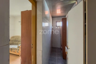 Moradia T2 para Venda em Ramada e Caneças